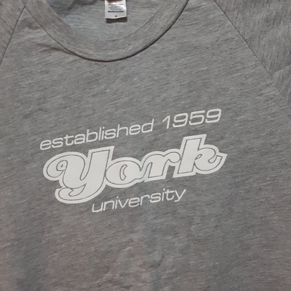 🛍️ YorkU tee - Picture 2 of 3